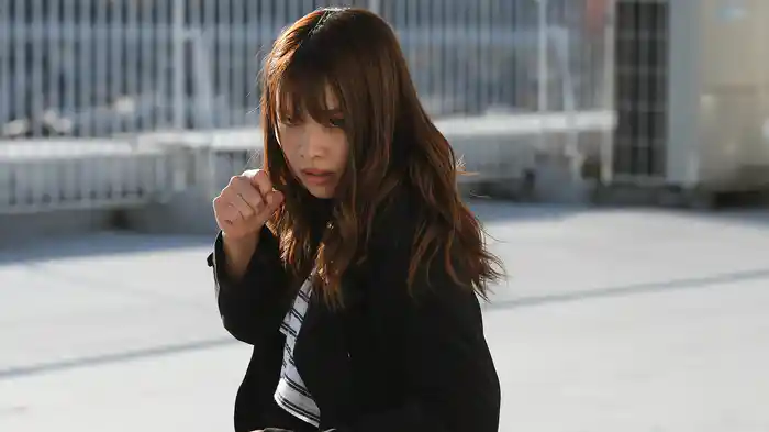 闇の女セクシーハンター 美女が裁く裏社会の肉欲