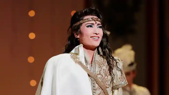 はばたけ黄金の翼よ('19年雪組・全国)