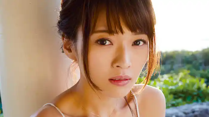 伊藤しほ乃『憧れシフォン』