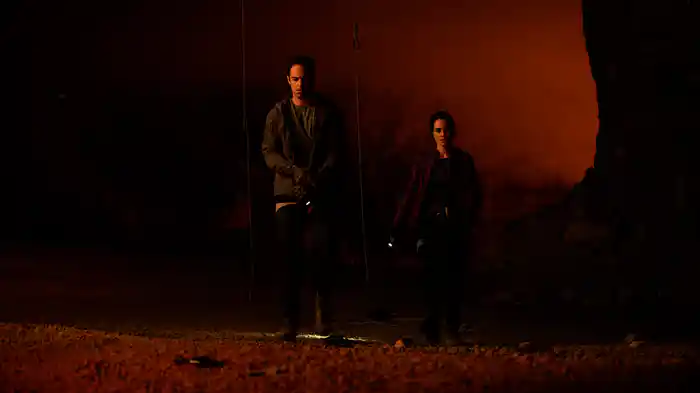 ディープ・コンタクト