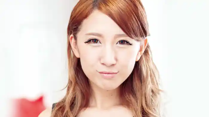 リノ『赤面ド素人１○歳 ～美尻娘を隅々まで身体測定～R-18』