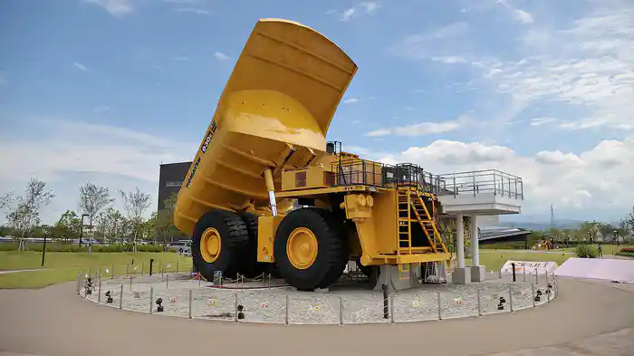 THE建機 最新重機の世界~コマツ編~