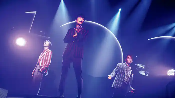 w-inds. LIVE TOUR 2018 "100"