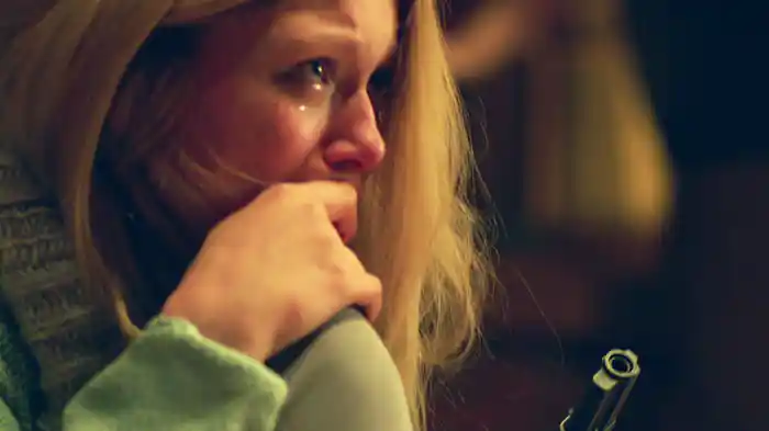 クローズド　招かれた者たち