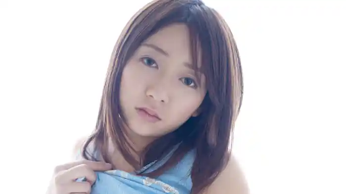 春乃千佳『初裸 virgin nude』