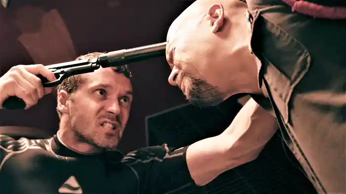 ブラッド・エンド 前編