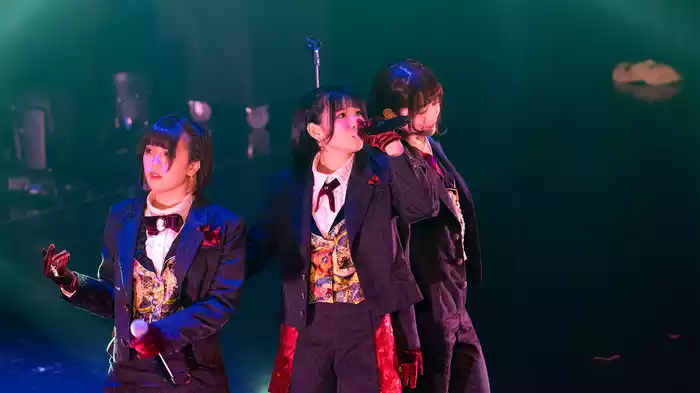 今は、進め。