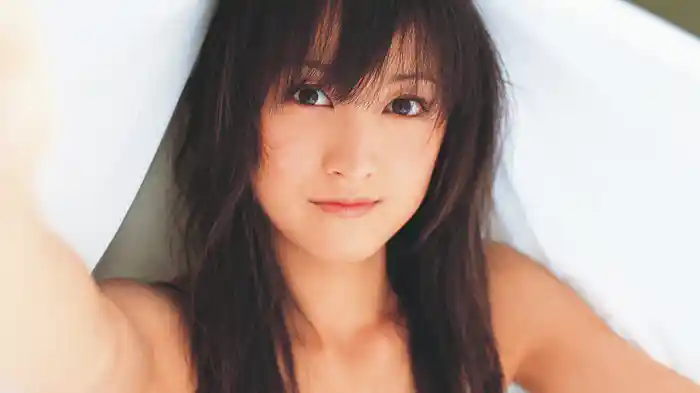 小松彩夏『書を捨てよ、水着になろう！』