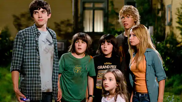 屋根裏のエイリアン