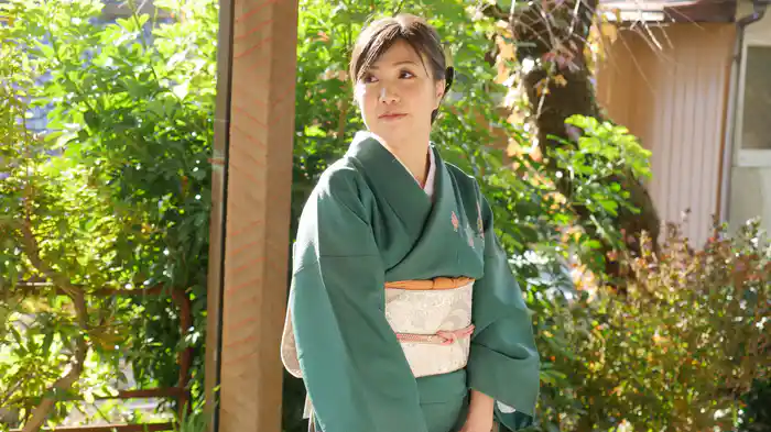 欲望に目覚めた旅館の女将