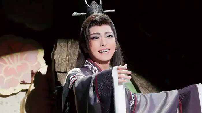 眩耀の谷~舞い降りた新星~('20年星組・東京・千秋楽)