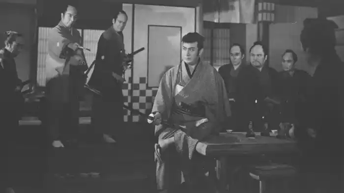 朱鞘罷り通る