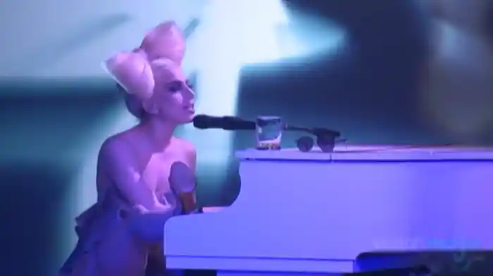 レディー・ガガ：ストーリー＆ソングス