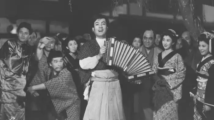 御存じ快傑黒頭巾 危機一発