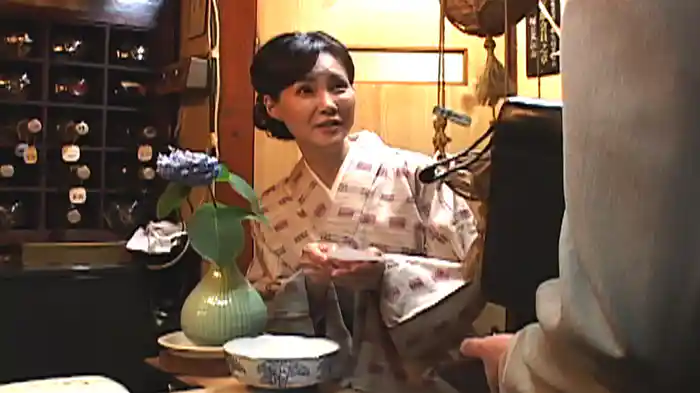居酒屋の女将　義母の秘められた劣情