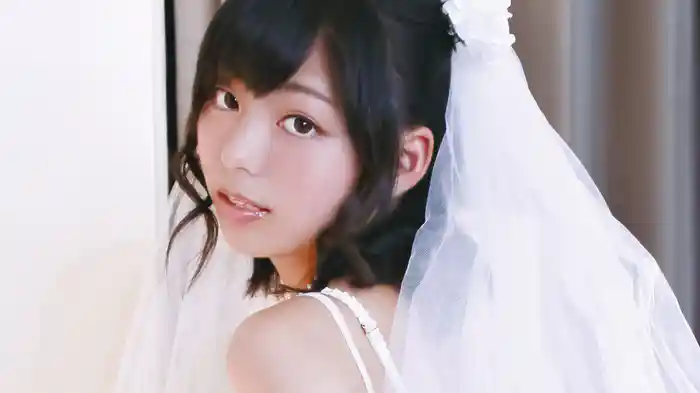 鳴海千秋『スレンダーボディでキュッと締ったキュートなお尻のちぃchanが手ブラしてくれて、ずっーと見つめてくれるし幸せ』