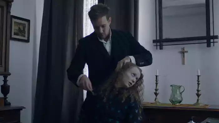 ポスト・モーテム　遺体写真家トーマス