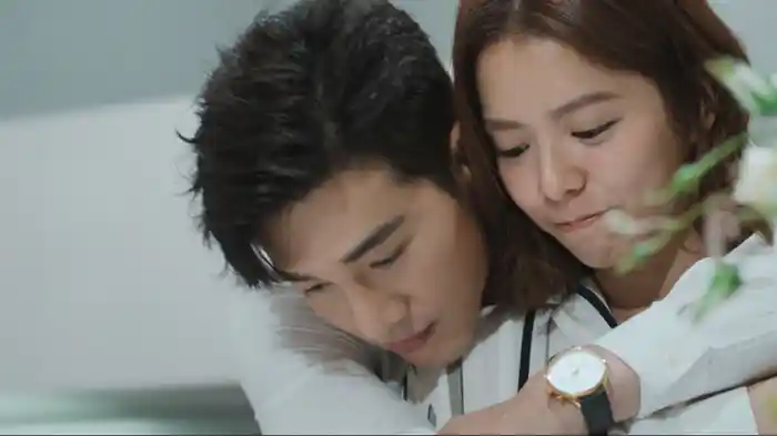 ロマンスは連載中