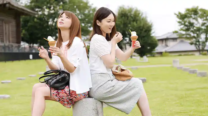 弱腰OL 控えめな腰使い