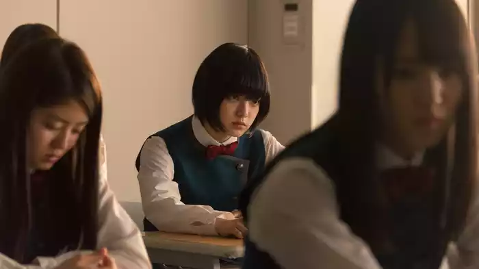 残酷な観客達
