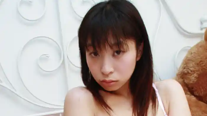 中田みなみ『エロさ炸裂!あどけなさ残る清楚系美少女の卑猥なドロドロ悶絶淫行』