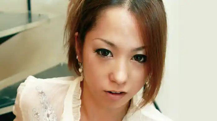 井口咲『褐色肌のサーフィン美女のエロチズム！透ける乳首は黒乳輪！』