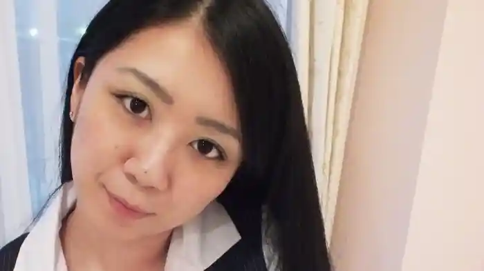 星野美月『肉食系インテリOLのはじけるロケットおっぱい。～巨乳にしては小さな乳首だが、僕にとっては奇跡の乳首である～ウッ！～』