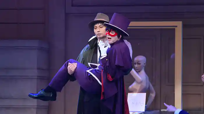 舞台『錦田警部はどろぼうがお好き』 ※怪盗ジャック（=アンリ巡査）役：廣野凌大 × 錦田警部（=死んだ目の錦田）役：藤田 玲