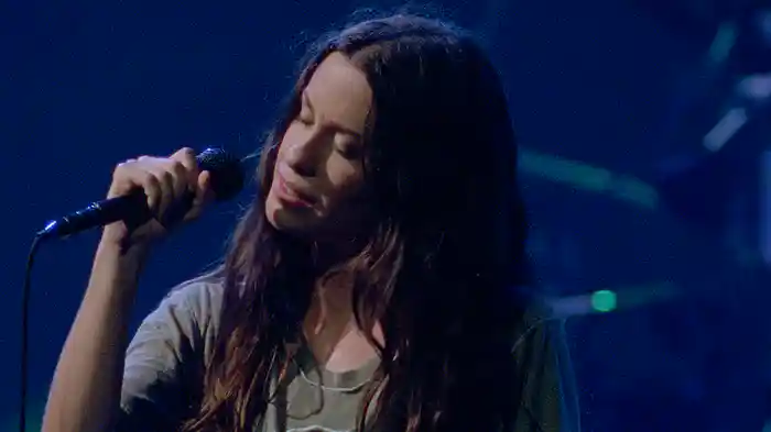 MUSIC BOX / アラニス・モリセット -ガラスの天井を破った歌声-