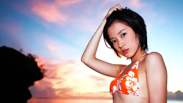 亜希子『亜希子』