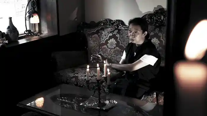 怪奇蒐集者（コレクター) 三輪チサ