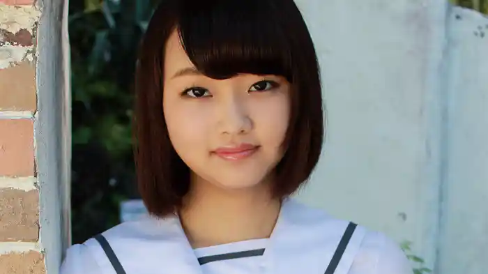 水崎あずさ『ちょっぴり背伸び』