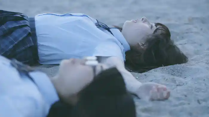 ねじけたつま咲き