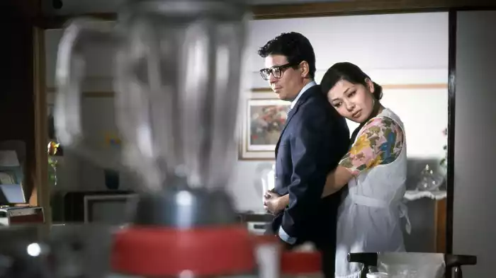 団地妻　しのび逢い