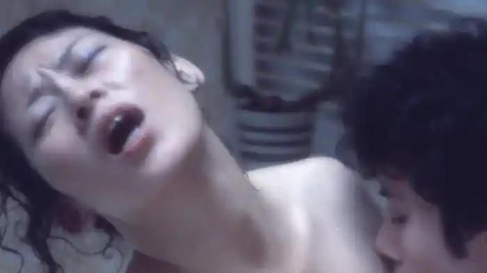 色情妻　肉の誘惑