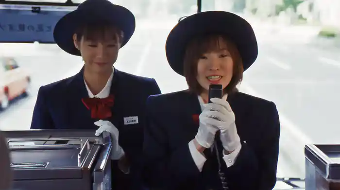 新任バスガイド 汗ばむ秘所めぐり