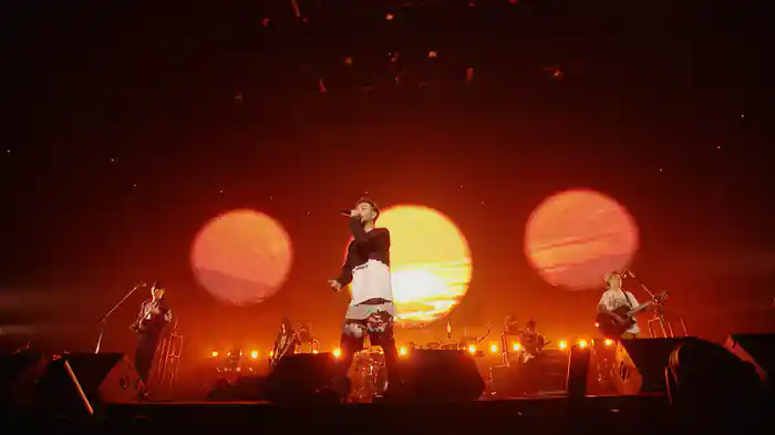 落陽 (LIVE TOUR 016-017 ～おかげさまで15周年! 47都道府県 DE カーニバル～ / 2017.02.05@日本武道館)