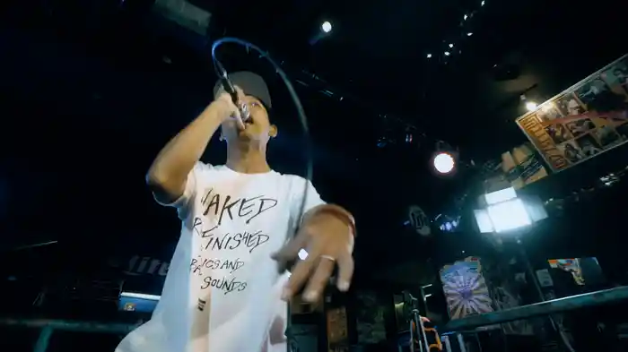 Leisure (LIVE CLIP / 2020.12.25@7th Heaven Koza)