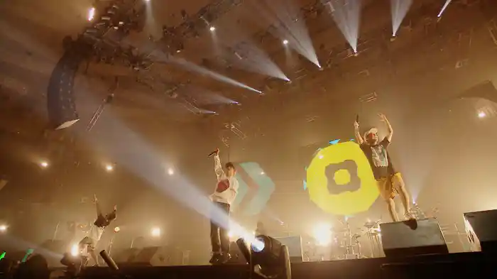 ロコローション (LIVE TOUR 016-017 ～おかげさまで15周年! 47都道府県 DE カーニバル～ / 2017.02.25@日本武道館)