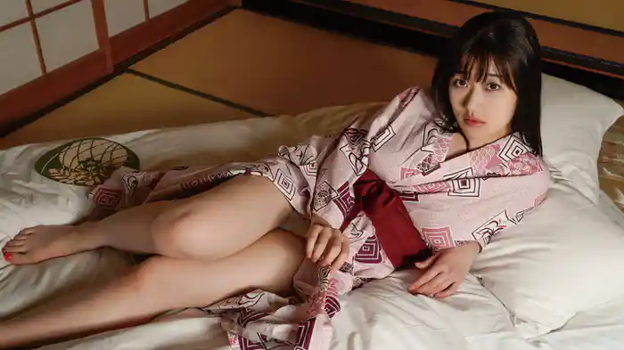 小梅えな『Ena ときめく胸はKカップ!!』