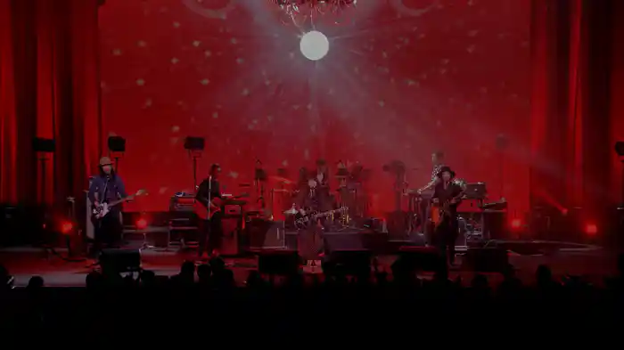 Calling You (15th ANNIVERSARY TOUR -THE BEST- Live at SHOWA WOMEN’S UNIVERSITY HITOMI MEMORIAL HALL May 30th, 2015)