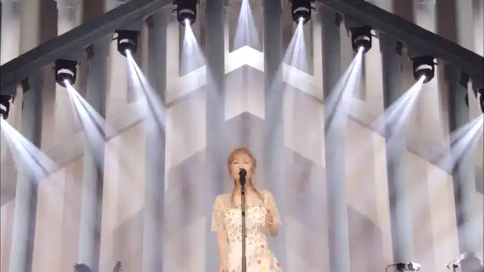 遥かな人へ(Live at 東京国際フォーラム ホール A on November 19, 2016)