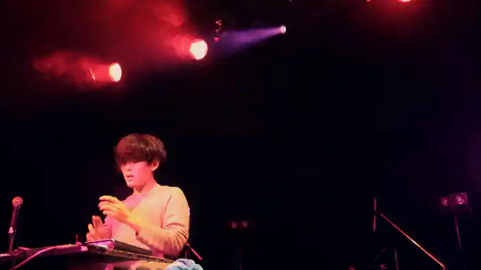 アンバー (WWW IS PETROLZ?)