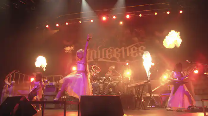 セット・ザ・ワールド・オン・ファイア [Live At Tokyo Dome City Hall 2021]