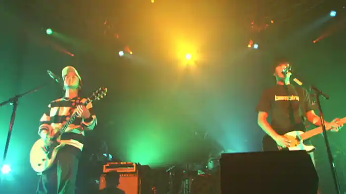 雲レ日(Live at 渋谷公会堂,2001.11.21)