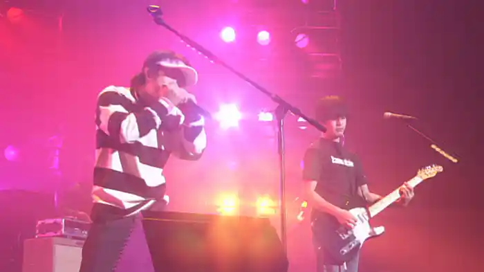 背景ロマン(Live at 渋谷公会堂,2001.11.21)