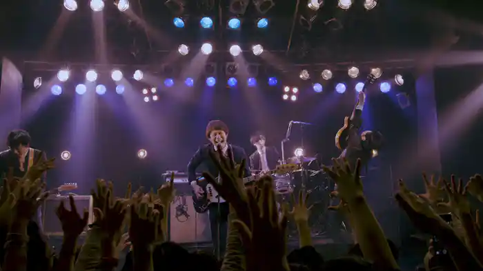KEEP ON ROCKIN'（Live Recording Version）
