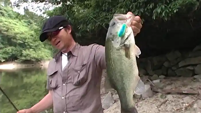 ルアマガエクストリーム002 今江式陸っぱりモンスターハンティング