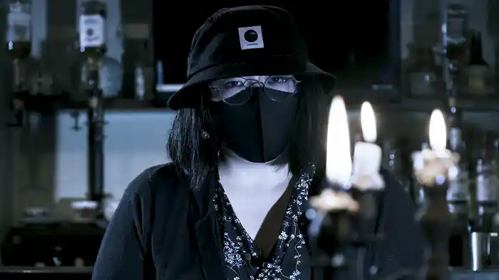 怪奇蒐集者（コレクター) 贄ノ杜 若本衣織