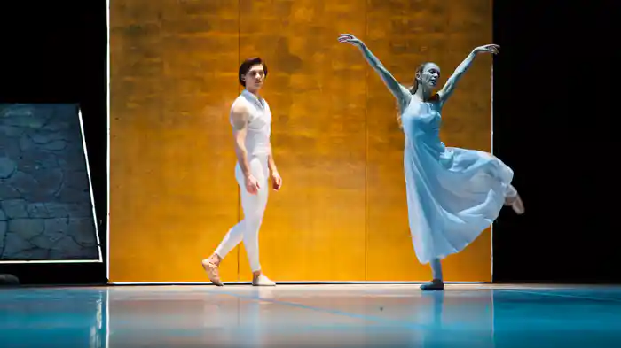 J.S.バッハ: クリスマス・オラトリオ – ジョン・ノイマイヤー振付のバレエ